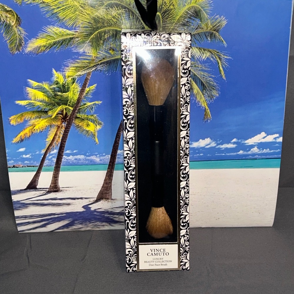 Vince Camuto Luxury Beauty Collection Dual End Face Brush Black Wood Handle New